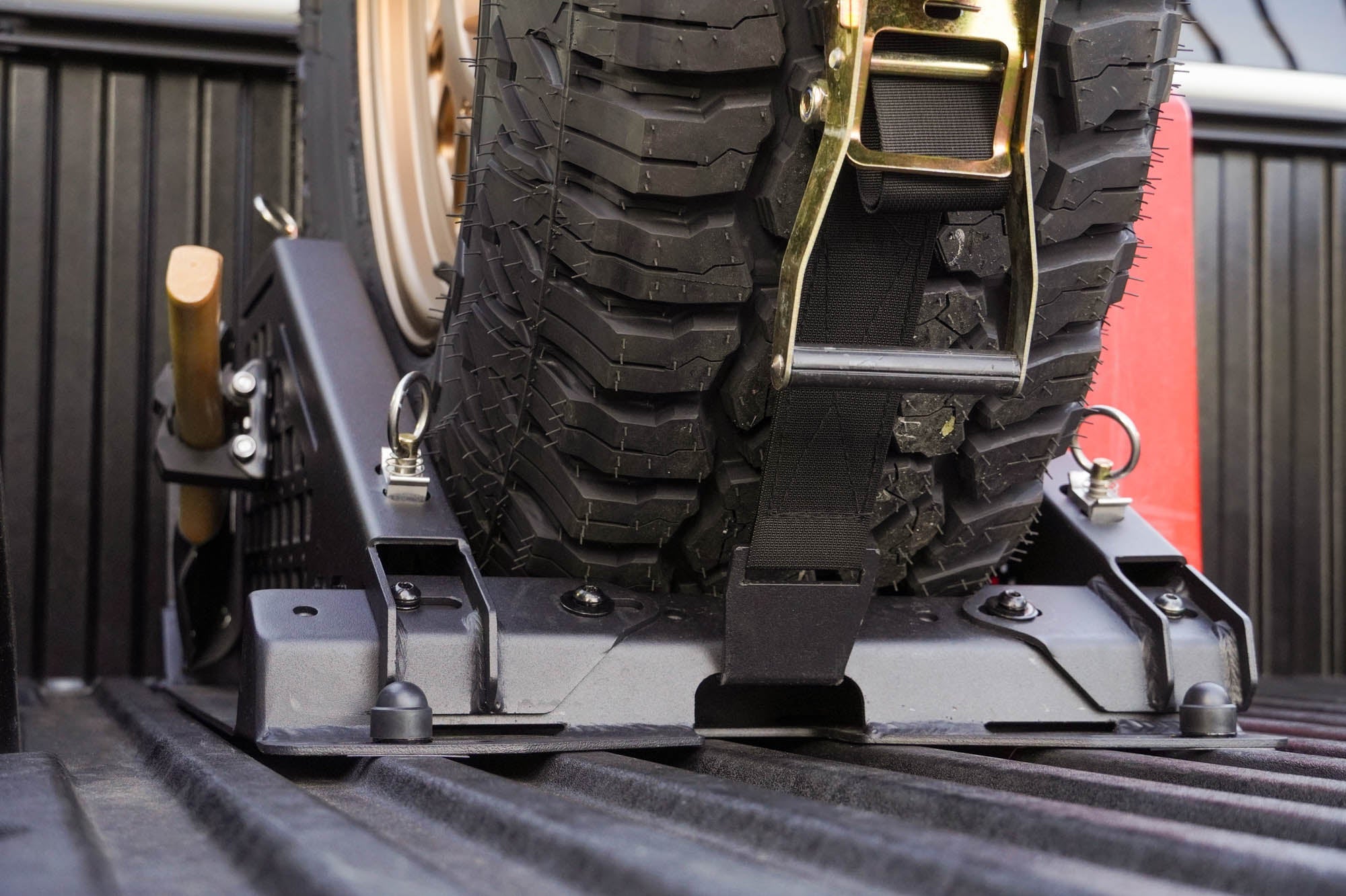 Truck-Bed-Universal-Tire-Carrier-_-Accessory-Mount-Installed-1 - NVMOS