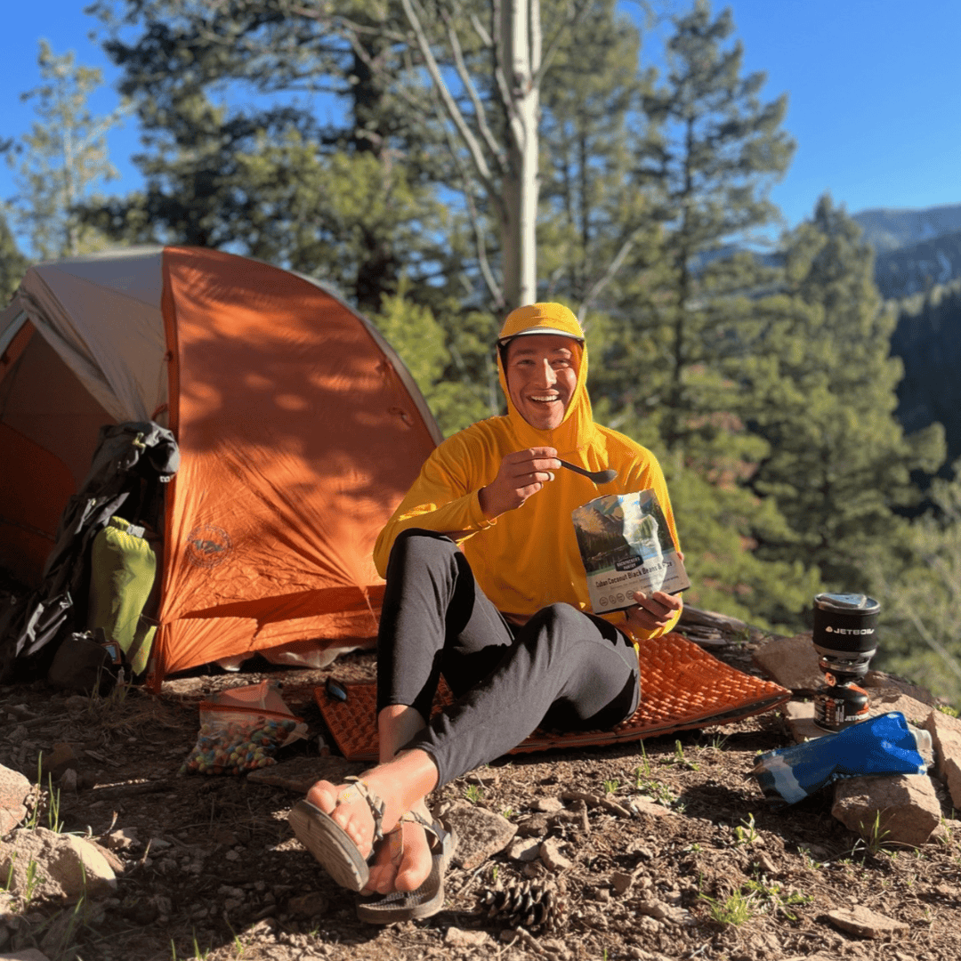 Arroz cubano con coco y frijoles negros