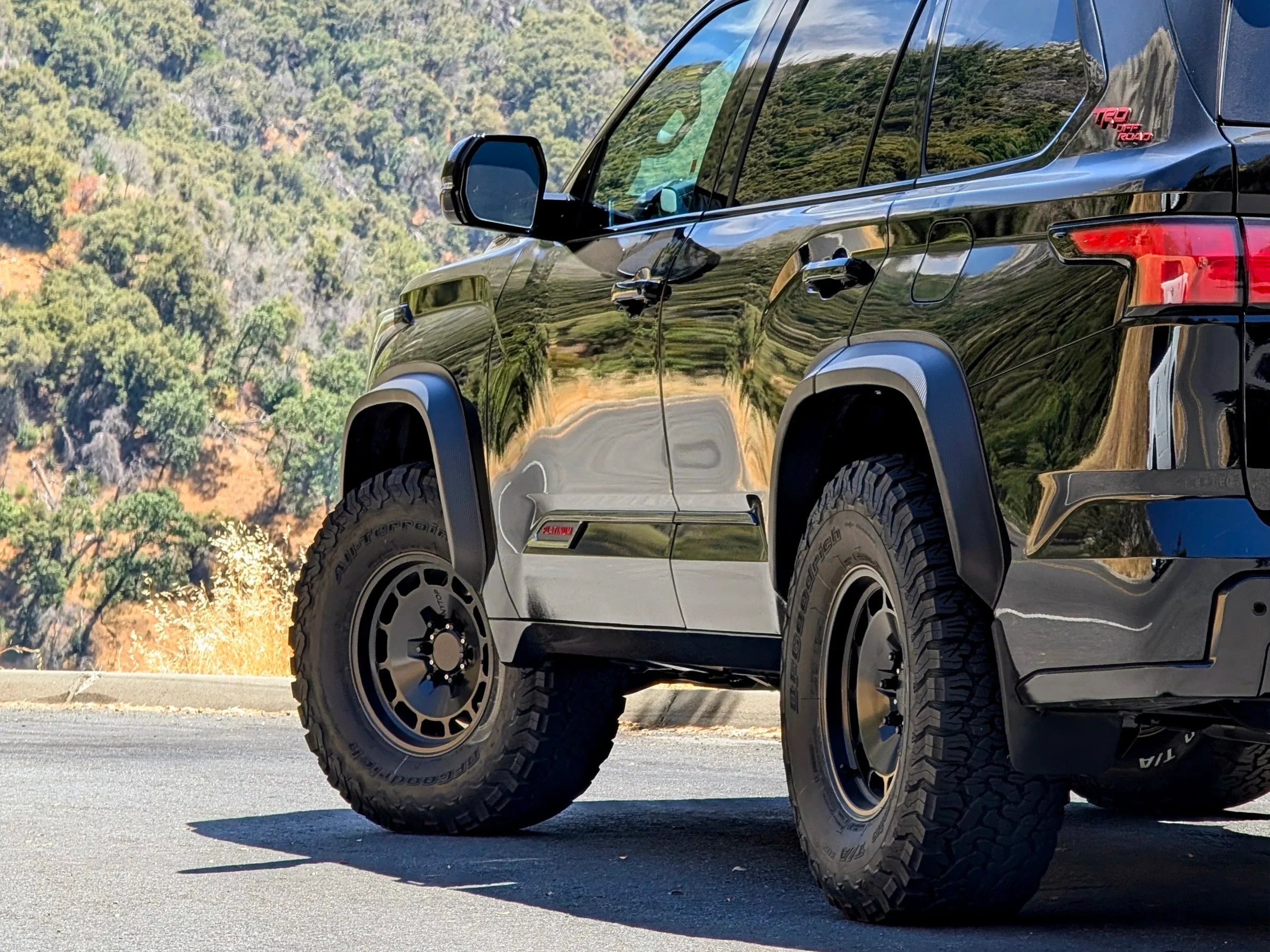 2023-Current Toyota Sequoia Fender Flare Kit