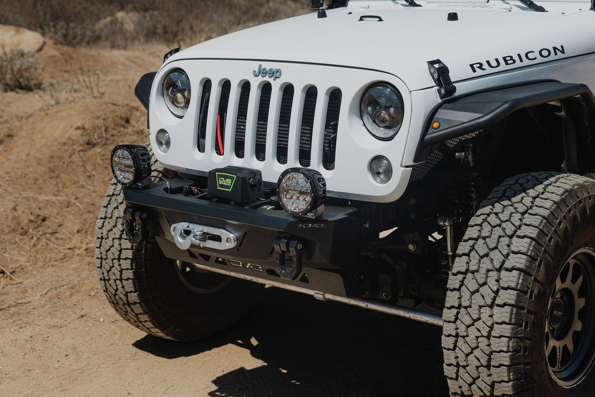 DV8 Offroad Xtract 9.5K synthetic rope winch for universal fit