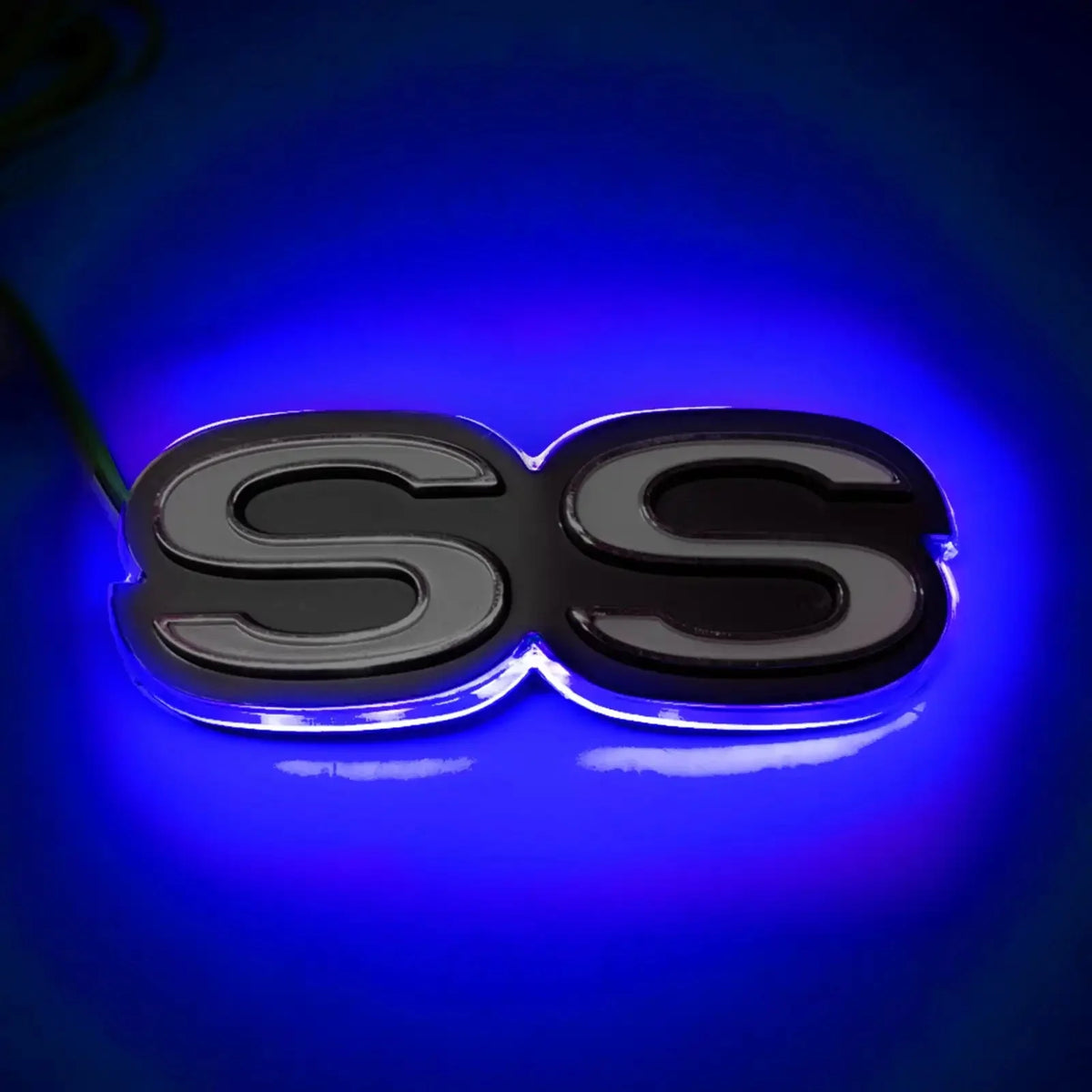 ORACLE Lighting illuminated SS emblem for universal custom fit