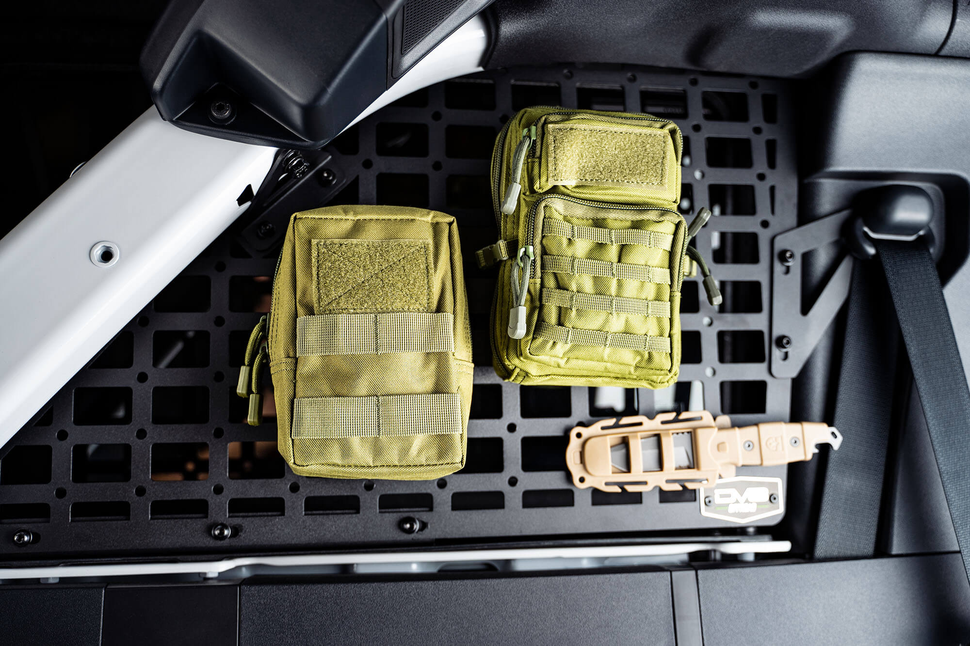 bronco-rear-window-molle-panel - NVMOS