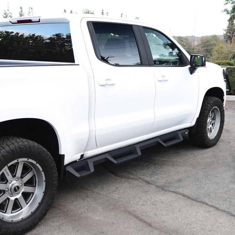 Westin HDX Drop Wheel-to-Wheel Nerf Step Bars, 5.5 ft. Bed, fits Chevy Silverado 1500