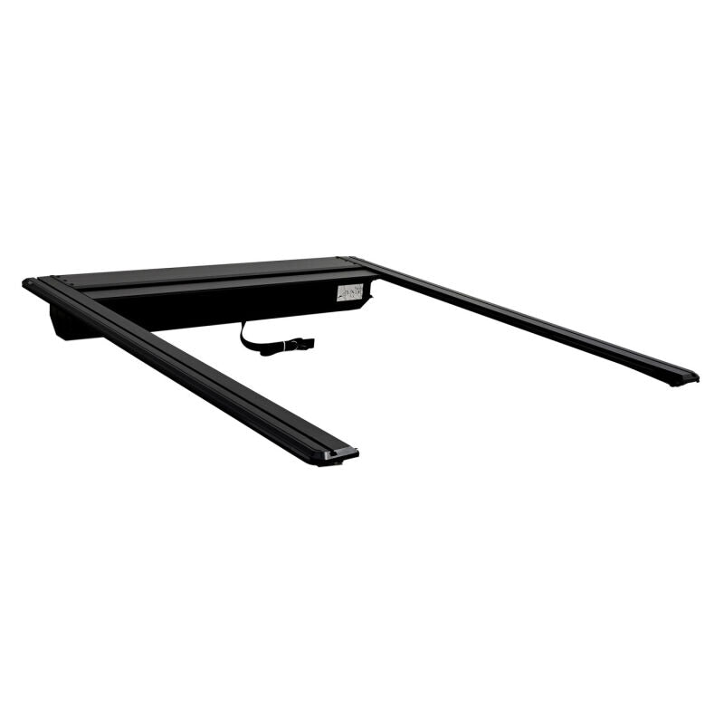 Westin Manual Retractable Tonneau Cover, 6 ft. 6 in. Bed, fits Chevy Silverado HD 2500/3500