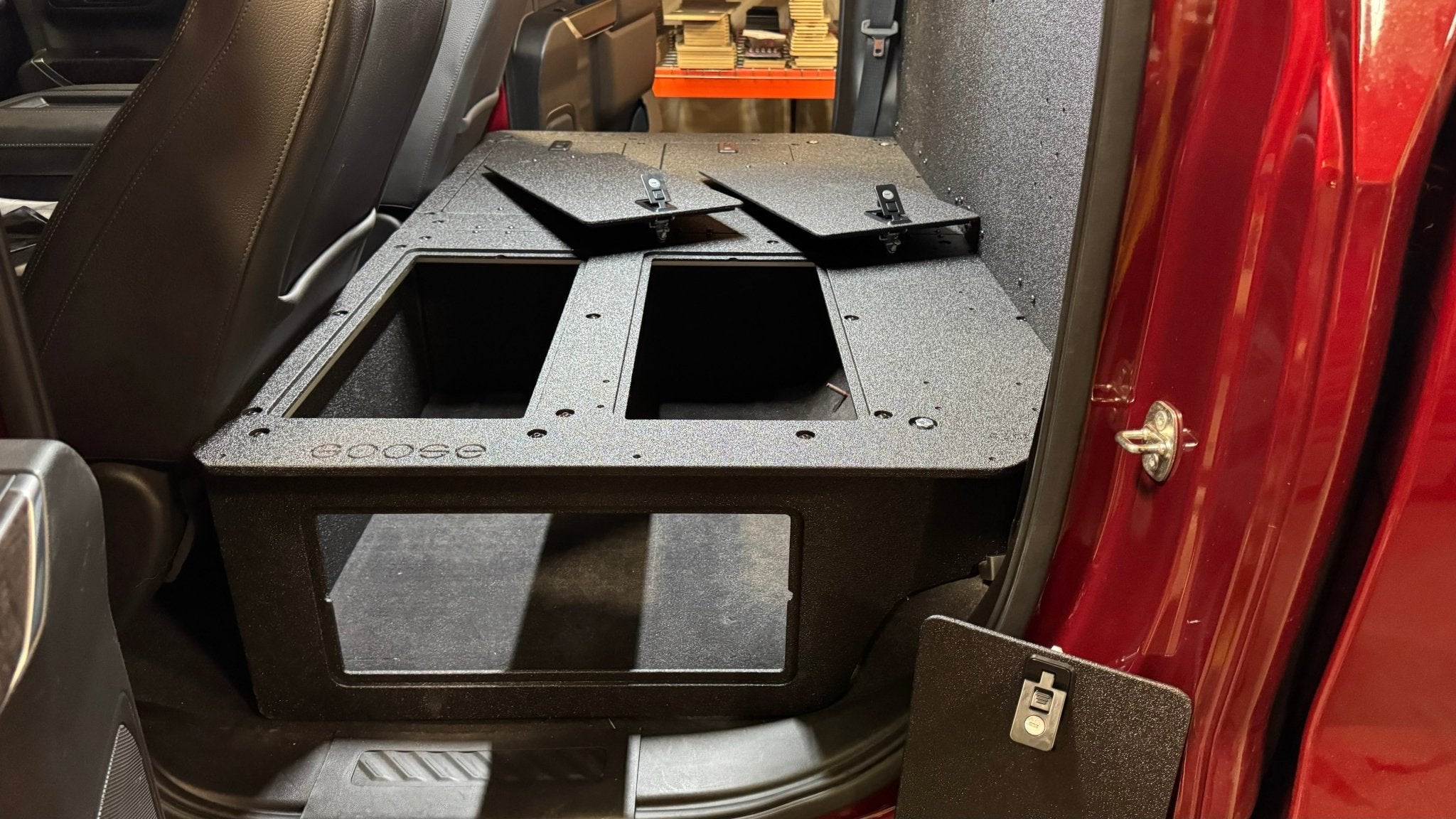 Goose Gear CHEVY - SILVERADO - 4TH GEN - GMC - SIERRA - 2019-PRESENT - 5TH GEN - EXPLORE SERIES - CREW CAB - SEAT DELETE PLATE SYSTEM - SECOND ROW - 100%