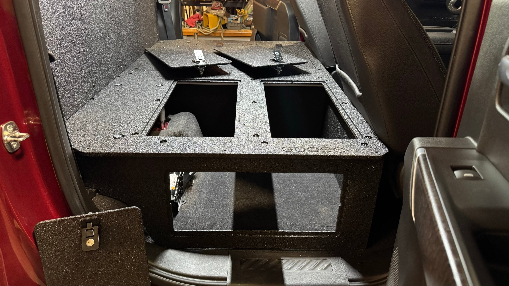 Goose Gear CHEVY - SILVERADO - 4TH GEN - GMC - SIERRA - 2019-PRESENT - 5TH GEN - EXPLORE SERIES - CREW CAB - SEAT DELETE PLATE SYSTEM - SECOND ROW - 100%