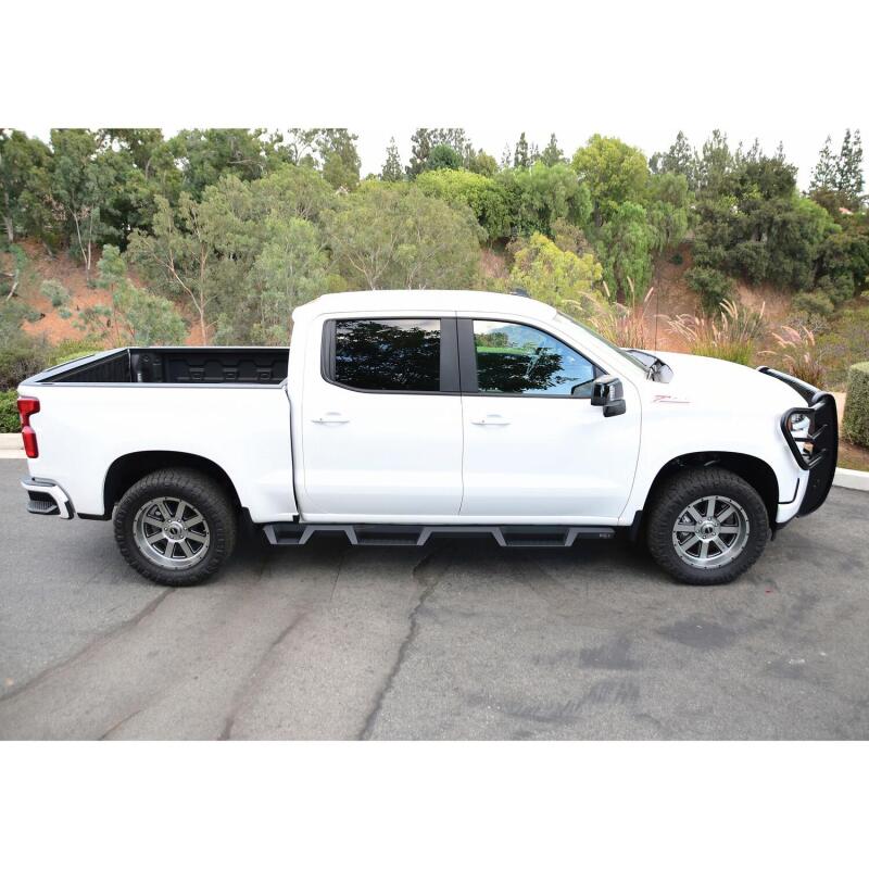 Westin HDX Drop Wheel-to-Wheel Nerf Step Bars, 5.5 ft. Bed, fits Chevy Silverado 1500