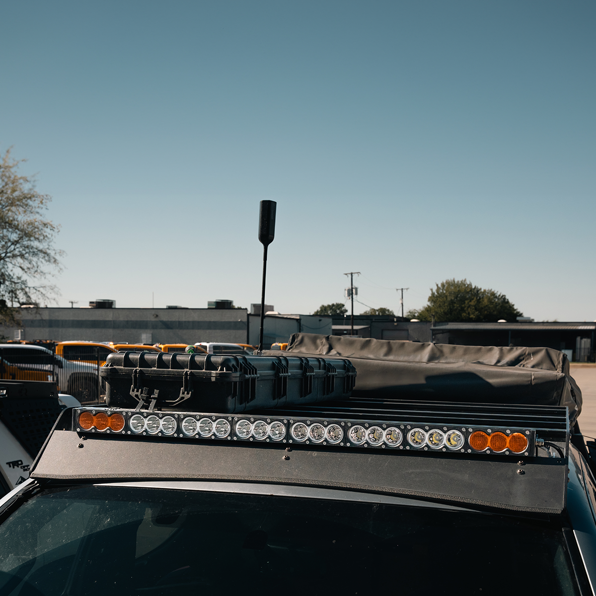 Cali Raised LED Sherpa Roof Rack Dual Function Light Bar Mounting Brackets