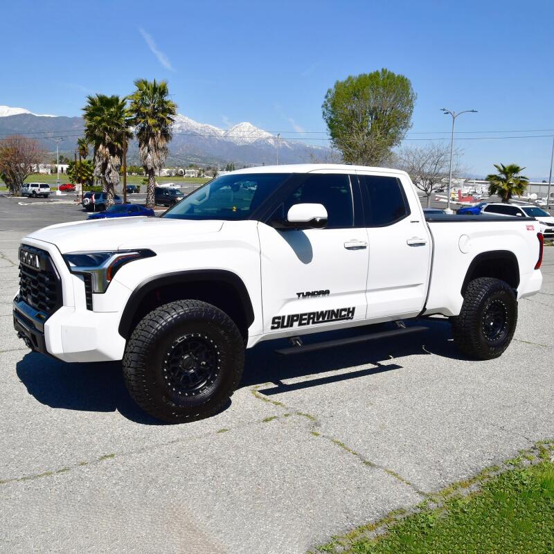 Westin Pro-e Electric Running Boards, Double Cab, fits Toyota Tundra