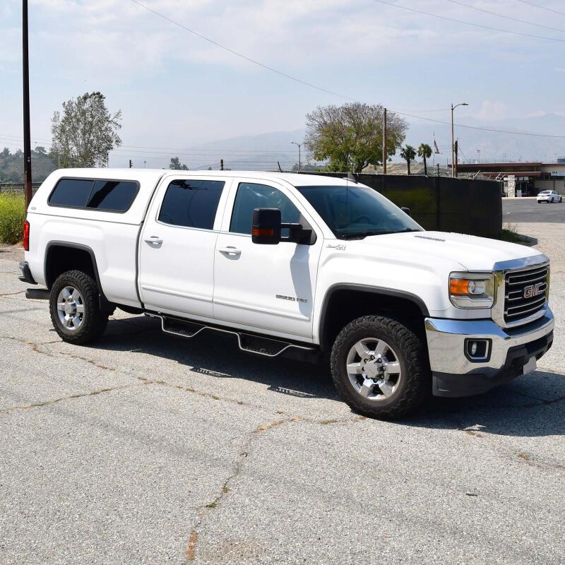 Westin Outlaw Drop Nerf Step Bars, fits Chevy Silverado HD 2500/3500