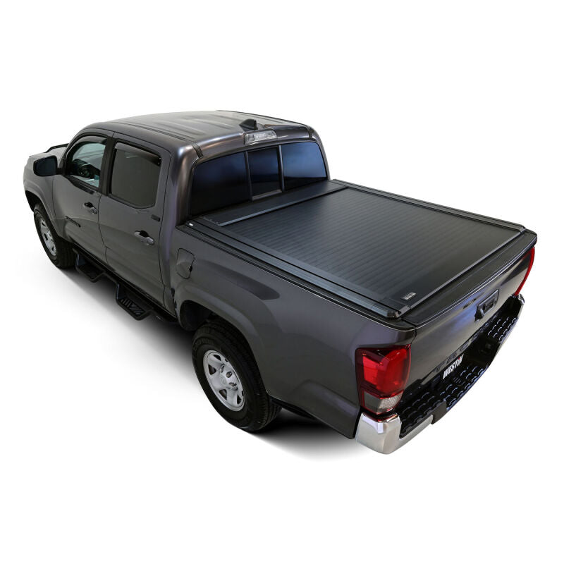 Westin Manual Retractable Tonneau Cover, 5 ft. 5 in. Bed, fits Toyota Tacoma