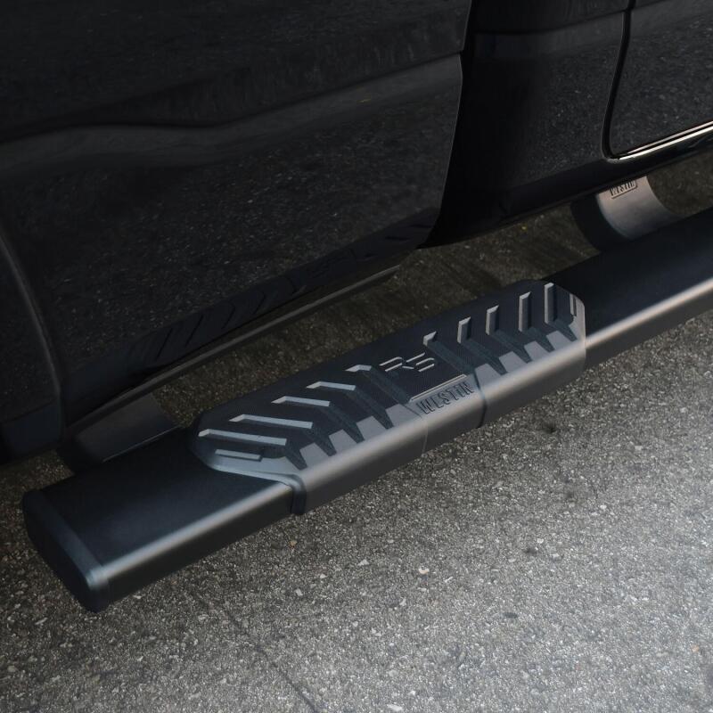 Westin R5 M-Series Wheel-to-Wheel Nerf Step Bars, Crew Cab, fits Ram 1500