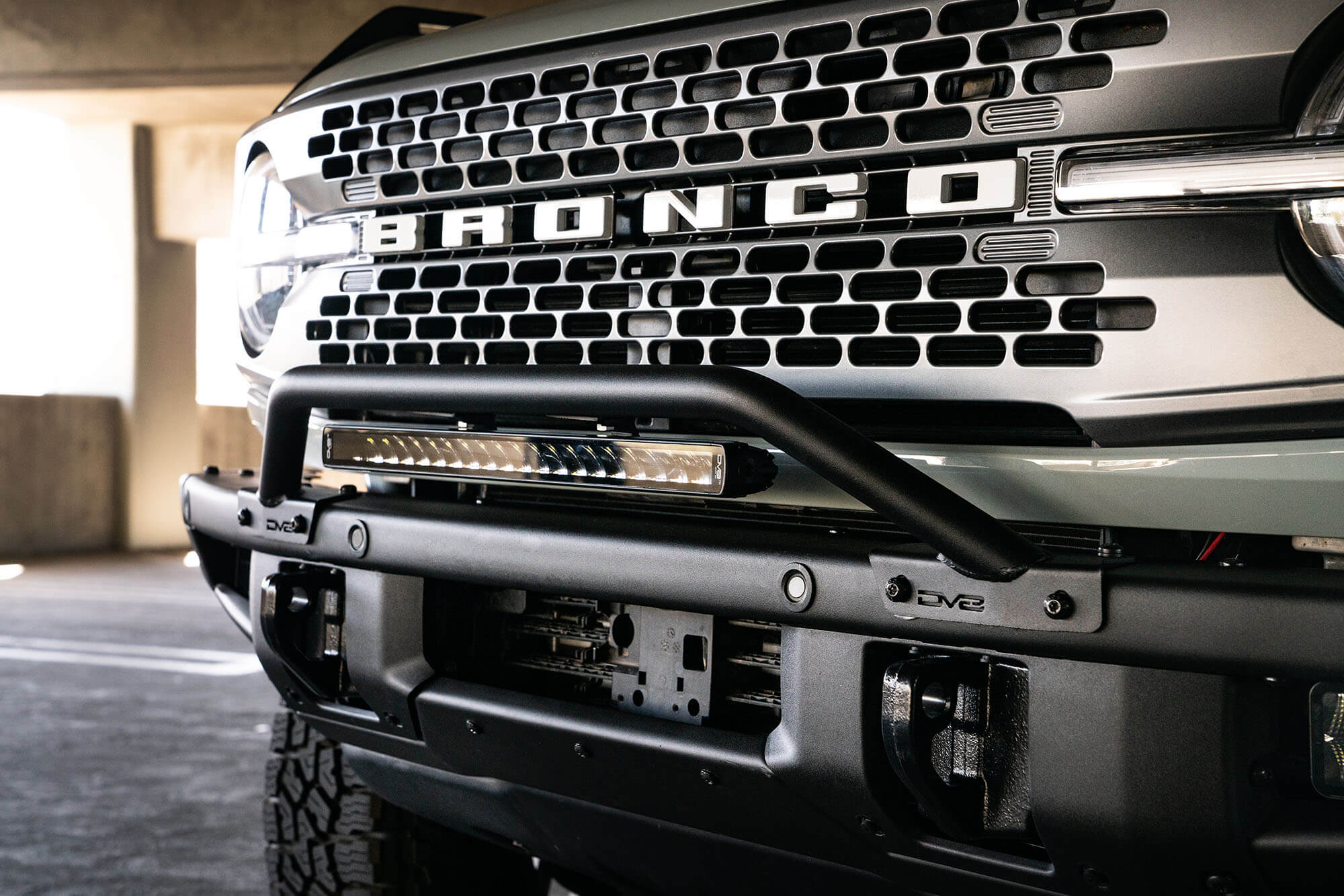 ford-bronco-factory-bumper-bull-bar-light-mounts - NVMOS
