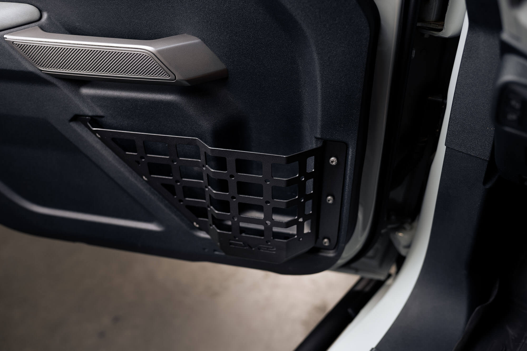 ford-bronco-front-door-pocket-molle-panels - NVMOS
