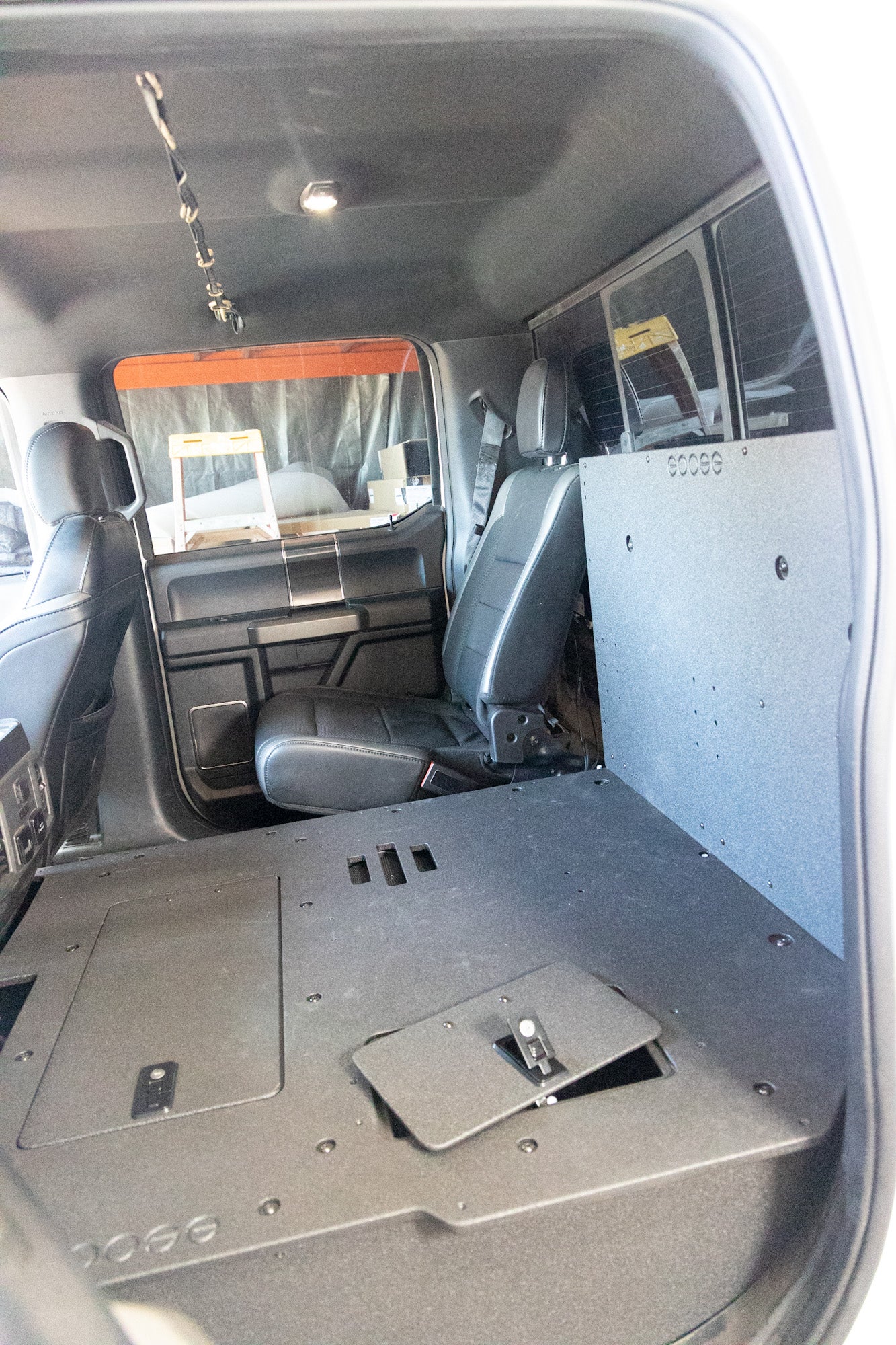 Ford F150 Raptor 2015-2020 2.ª generación SuperCrew: sistema de placa de eliminación del asiento de la segunda fila