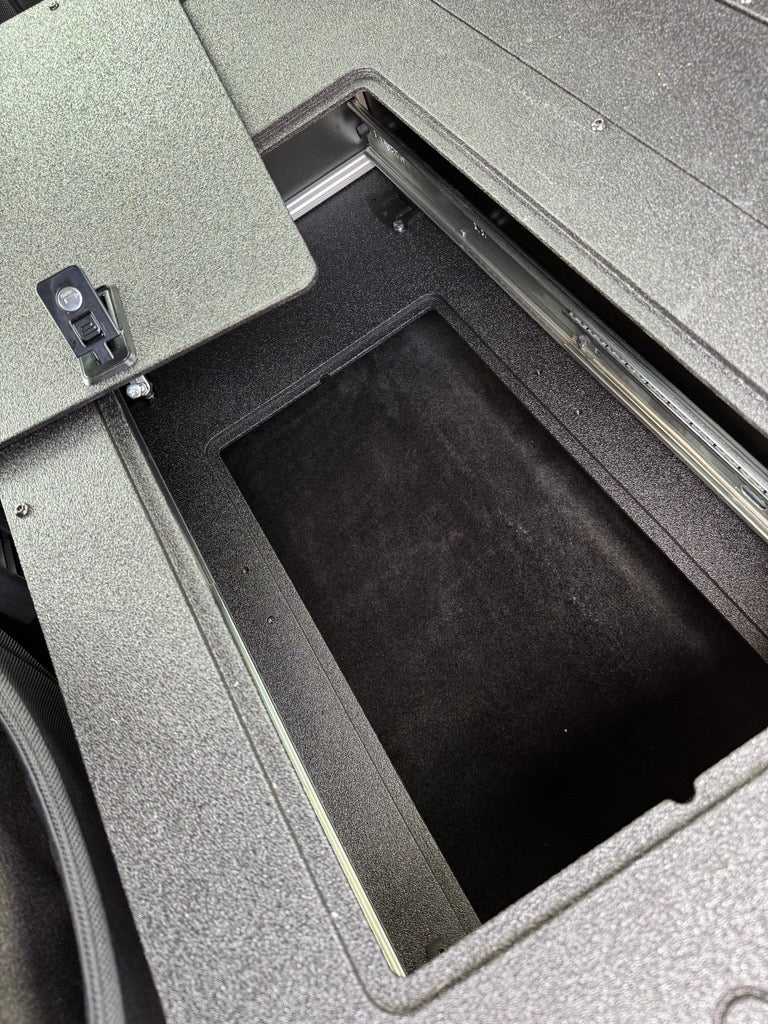 Goose Gear Ford - F250-F550 - 2017-Present - 4th-5th Gen - Super Cab - without the center mounted B&O Subwoofer - Explore Series - Single Drawer Module - With Fitted Top Plate