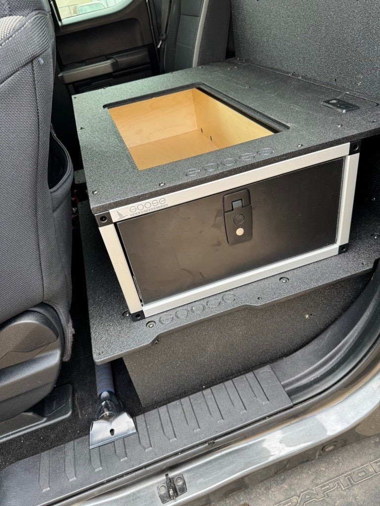 Goose Gear Ford - F250-F550 - 2017-Present - 4th-5th Gen - Super Cab - without the center mounted B&O Subwoofer - Explore Series - Single Drawer Module - With Fitted Top Plate