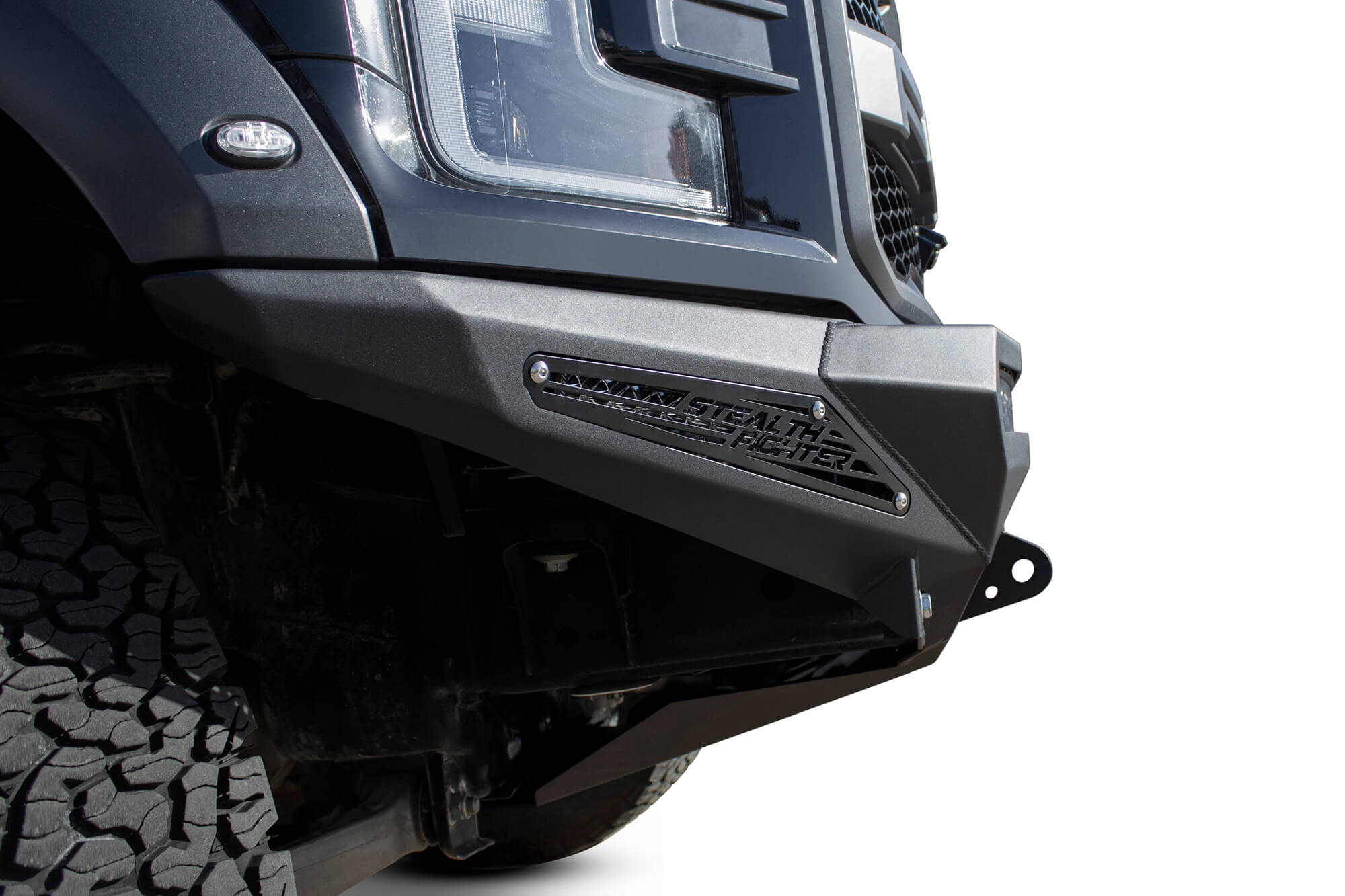 ford-raptor-front-bumper_bd72e36c-b910-4745-a632-c1d0319edc81 - NVMOS