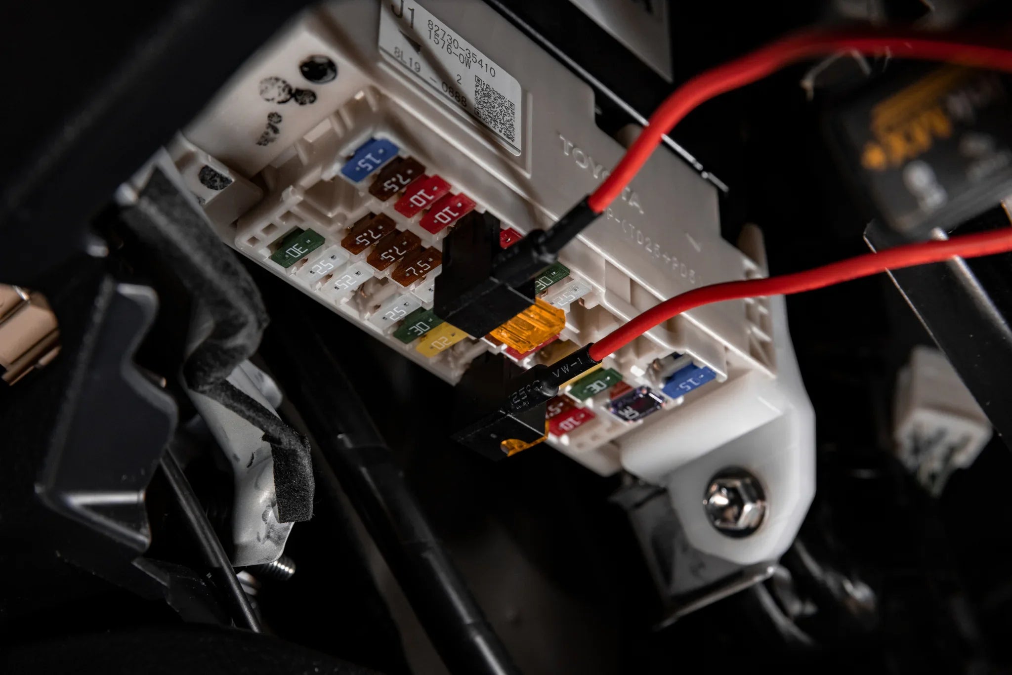 fuse_box_uncovered - NVMOS