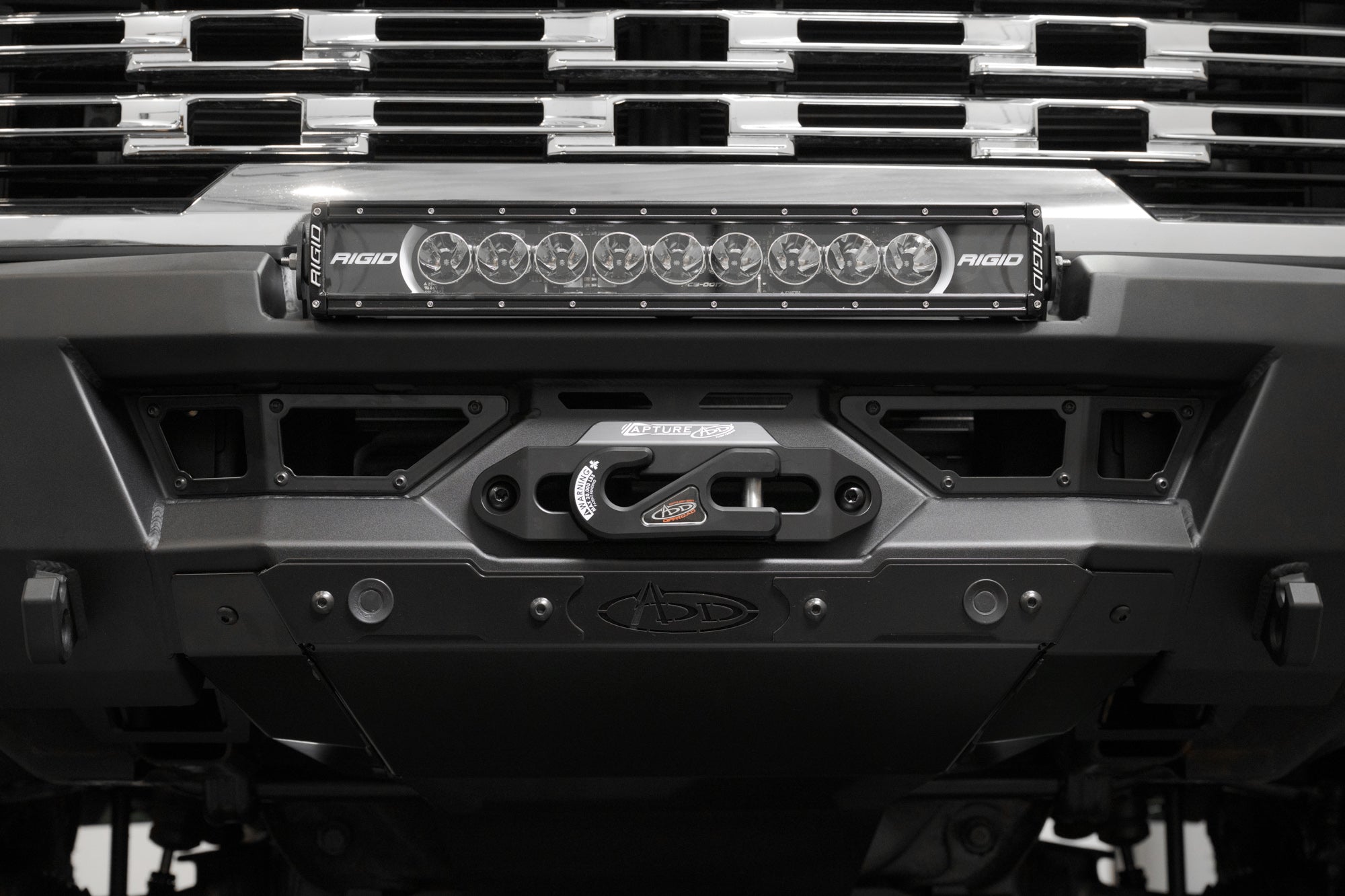 gmc-hd-phantom-winch-front-bumper-studio-4 - NVMOS