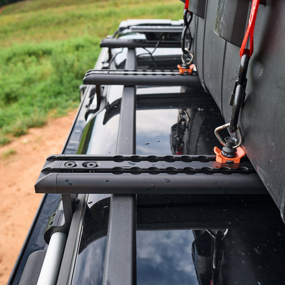 INEOS Grenadier: DualTrack-T™ MAX (Gen 2) Cross Bar Rail Kit with L-Track & 25mm T-Slot