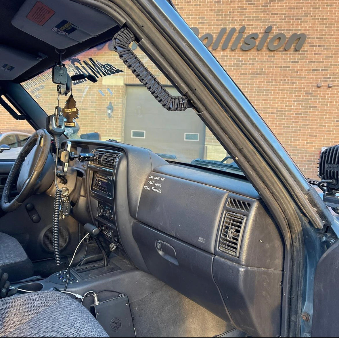 A Pillar Grab Handle Kit for Jeep XJ Cherokee