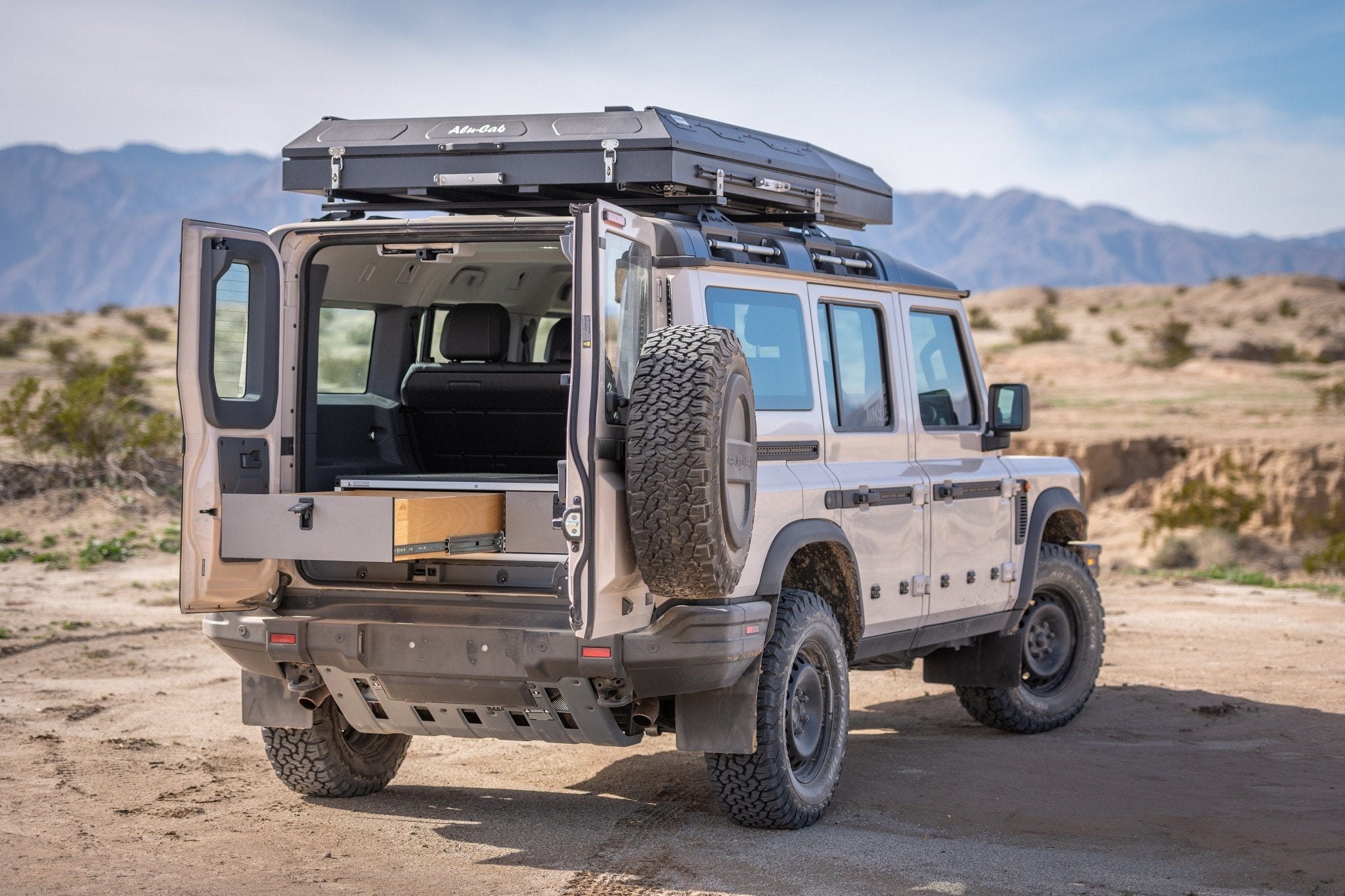 Ineos - Grenadier - 2024-Presente - 1.ª generación - Serie Explore - Módulo de cajón lateral - 41 3/8" de ancho x 10" de alto x 34" de profundidad