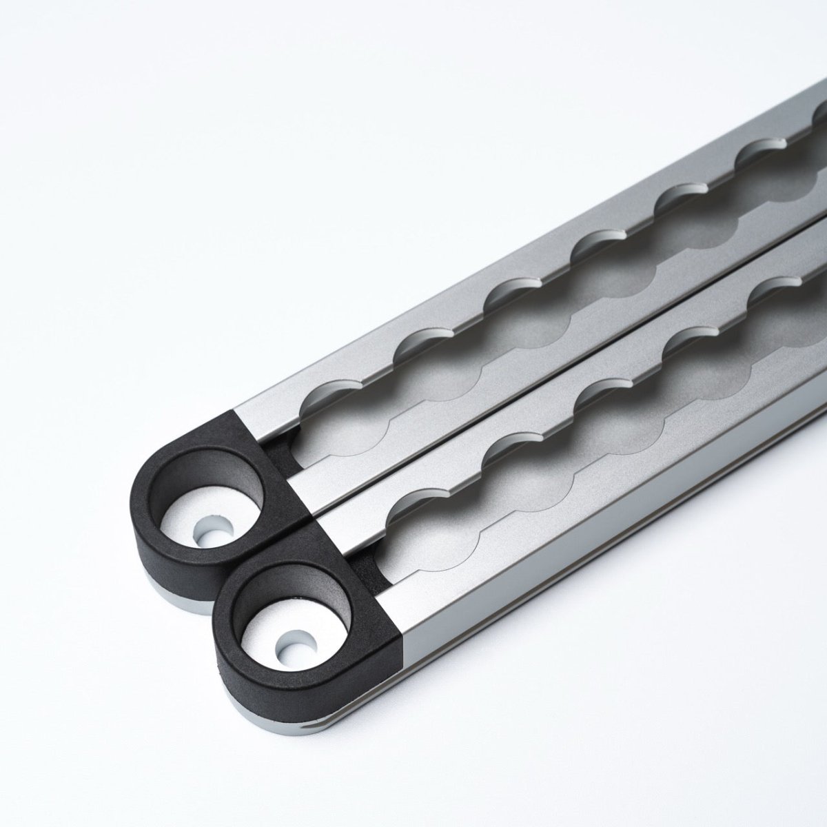 interior-utility-rails-for-ineos-grenadier-9344560 - NVMOS
