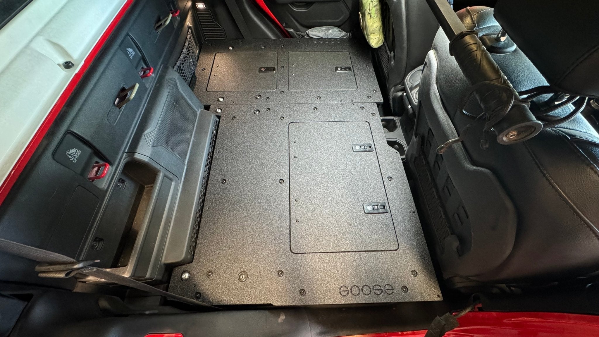 Jeep Gladiator 2019-Present JT 4 puertas - Sistema de eliminación de placa para asientos de la segunda fila - Plataforma alta