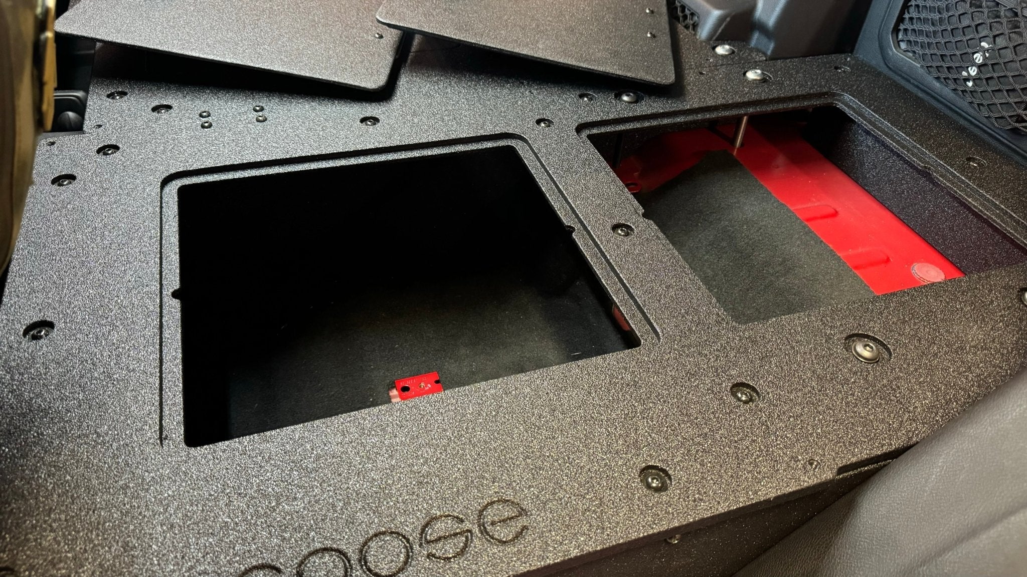 Jeep Gladiator 2019-Present JT 4 puertas - Sistema de eliminación de placa para asientos de la segunda fila - Plataforma alta