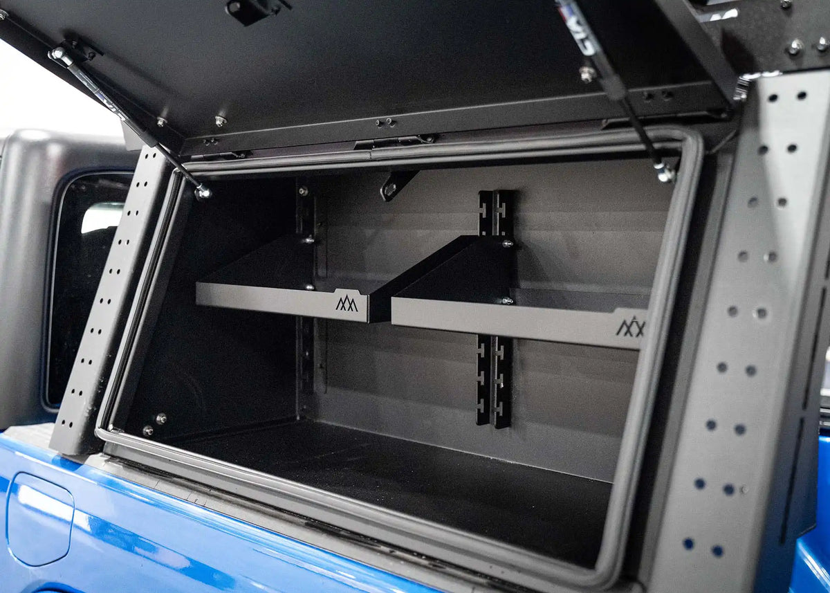 jeep-gladiator-bed-rack-storage-box-interior_5b0f1bfb-1c91-4548-95b8-526f7a7b6d42 - NVMOS