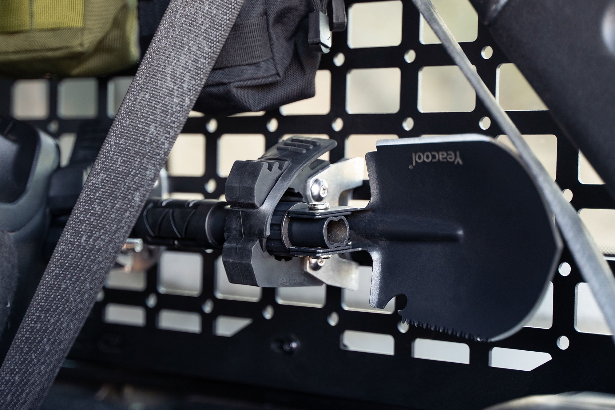 jeep-jl-rear-molle-panels - NVMOS