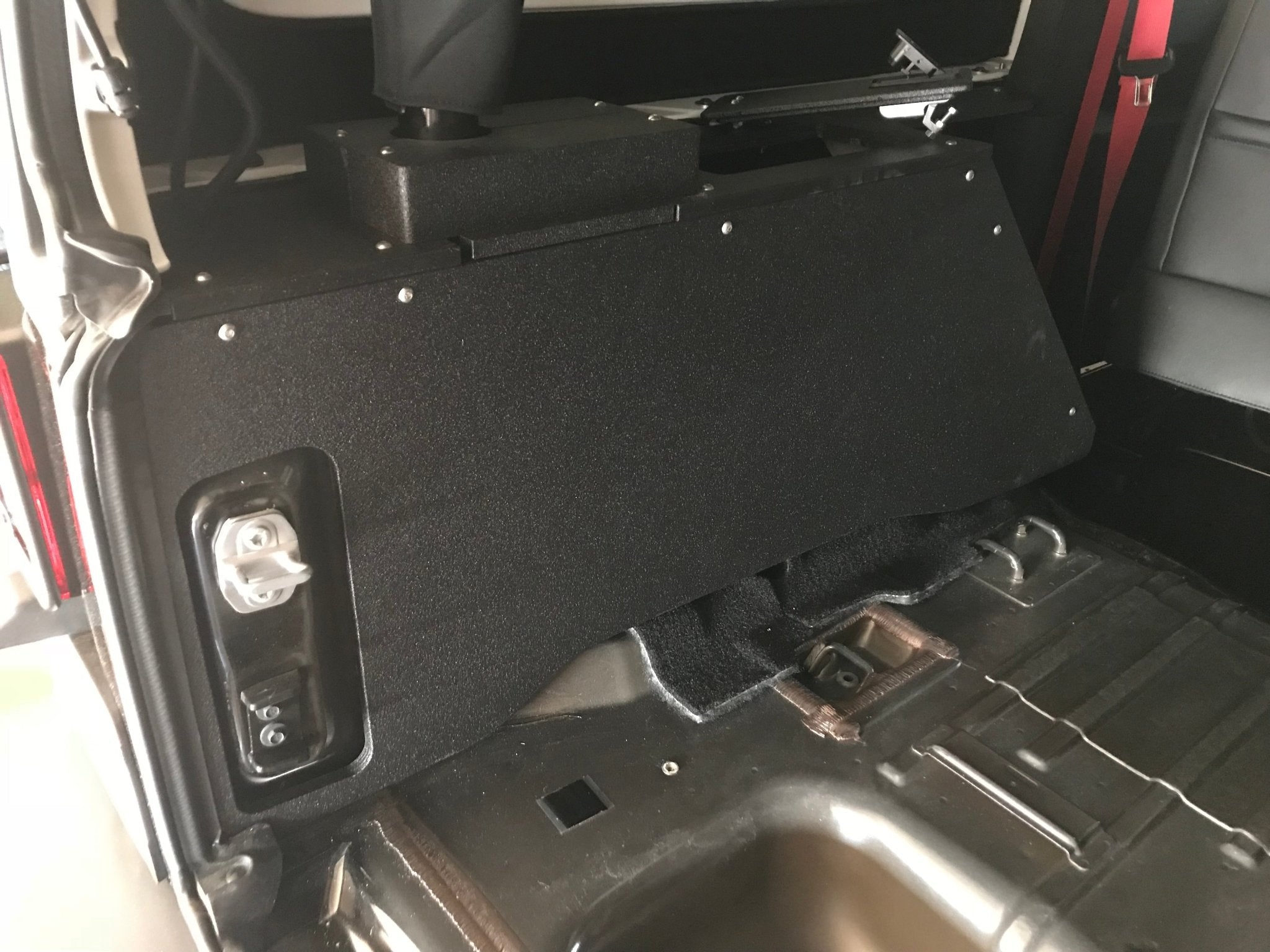 Goose Gear Jeep Wrangler 2007-2018 JK 2 Door - Side Cubbies