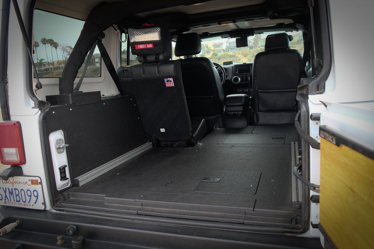 Jeep Wrangler 2007-2018 JKU 4 Door - Second Row Seat Delete Plate System – view 13