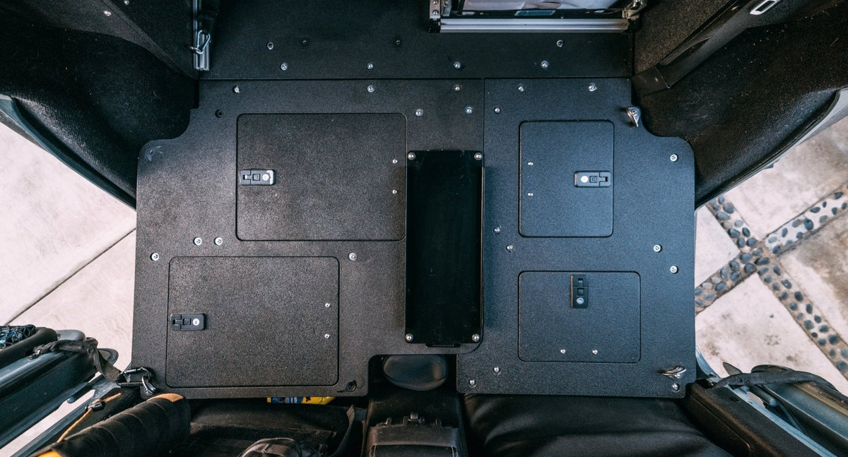 Jeep Wrangler 2007-2018 JKU 4 Door - Second Row Seat Delete Plate System – view 26
