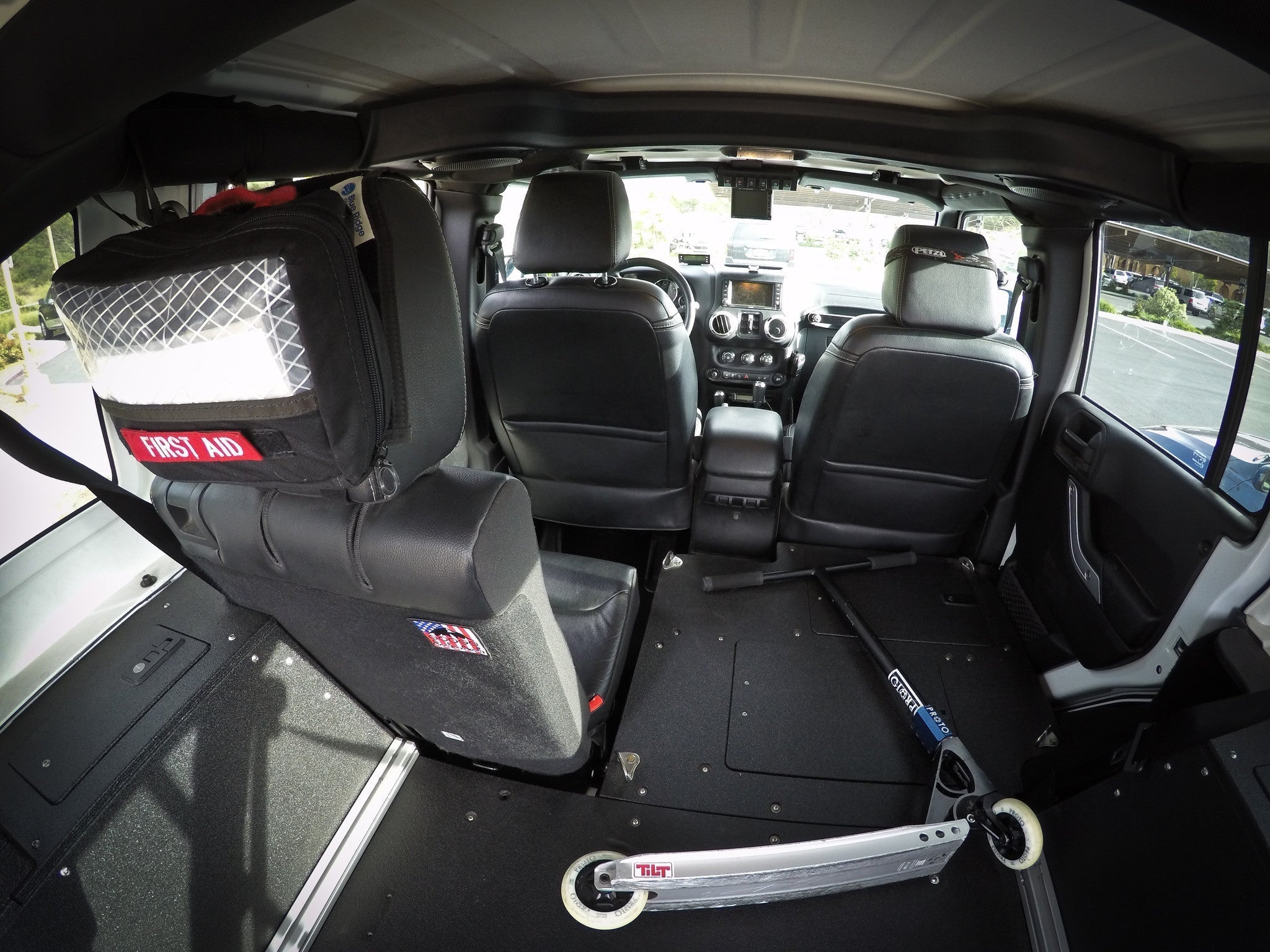 Jeep Wrangler 2007-2018 JKU 4 puertas: sistema de placa de eliminación del asiento de la segunda fila