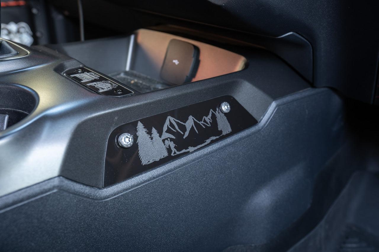 Laser Series Center Grab Handle Delete - 2021+ Bronco