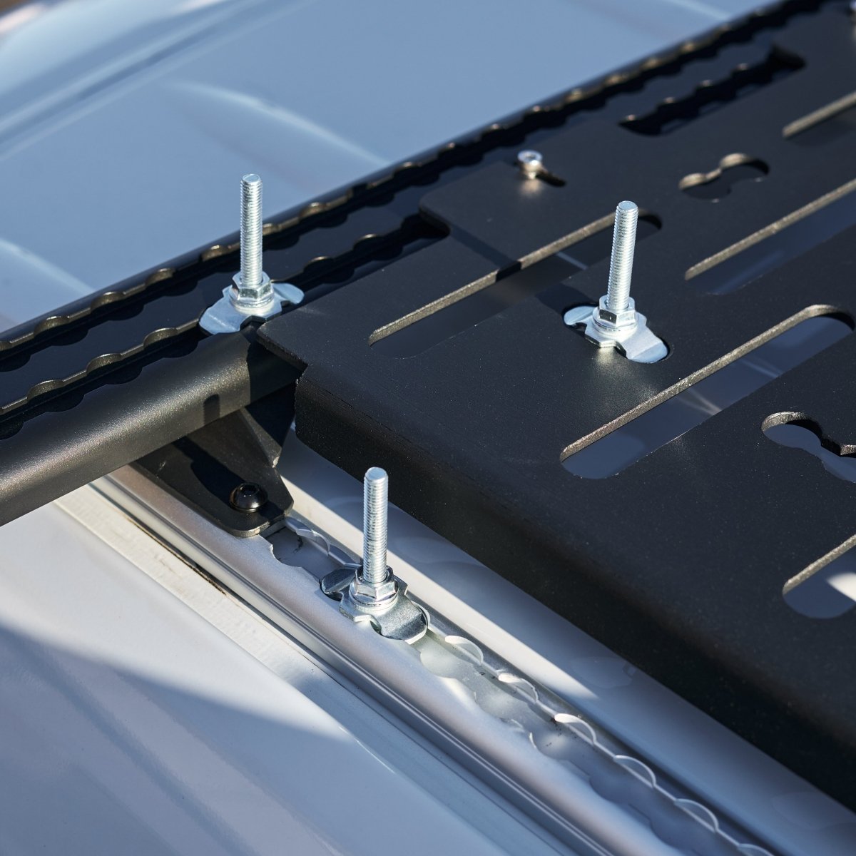 mercedes-sprinter-loadspan-load-spreading-roof-rails-with-l-track-2424220_1a0afed3-ac66-4c31-ac83-a9c7667506ad - NVMOS