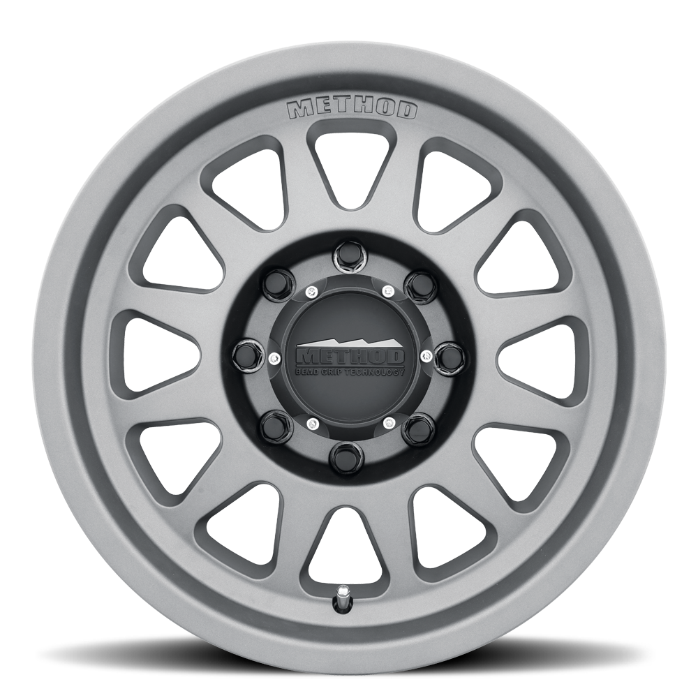 method-mr704-wheel-8lug-gunmetal-17x9-face-1000 - NVMOS