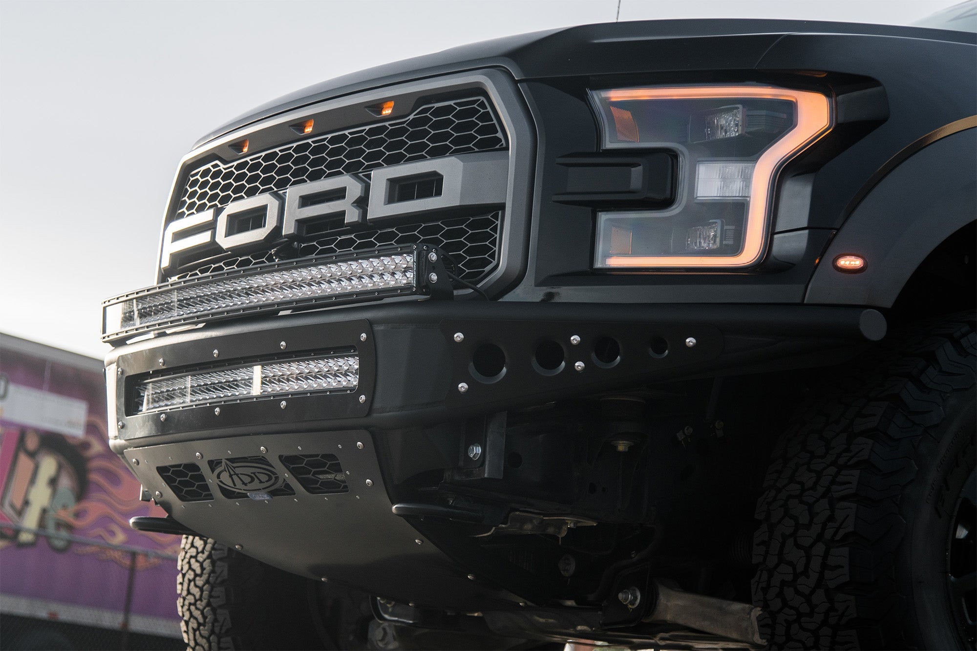 raptor-front-bumper-venom-03 - NVMOS