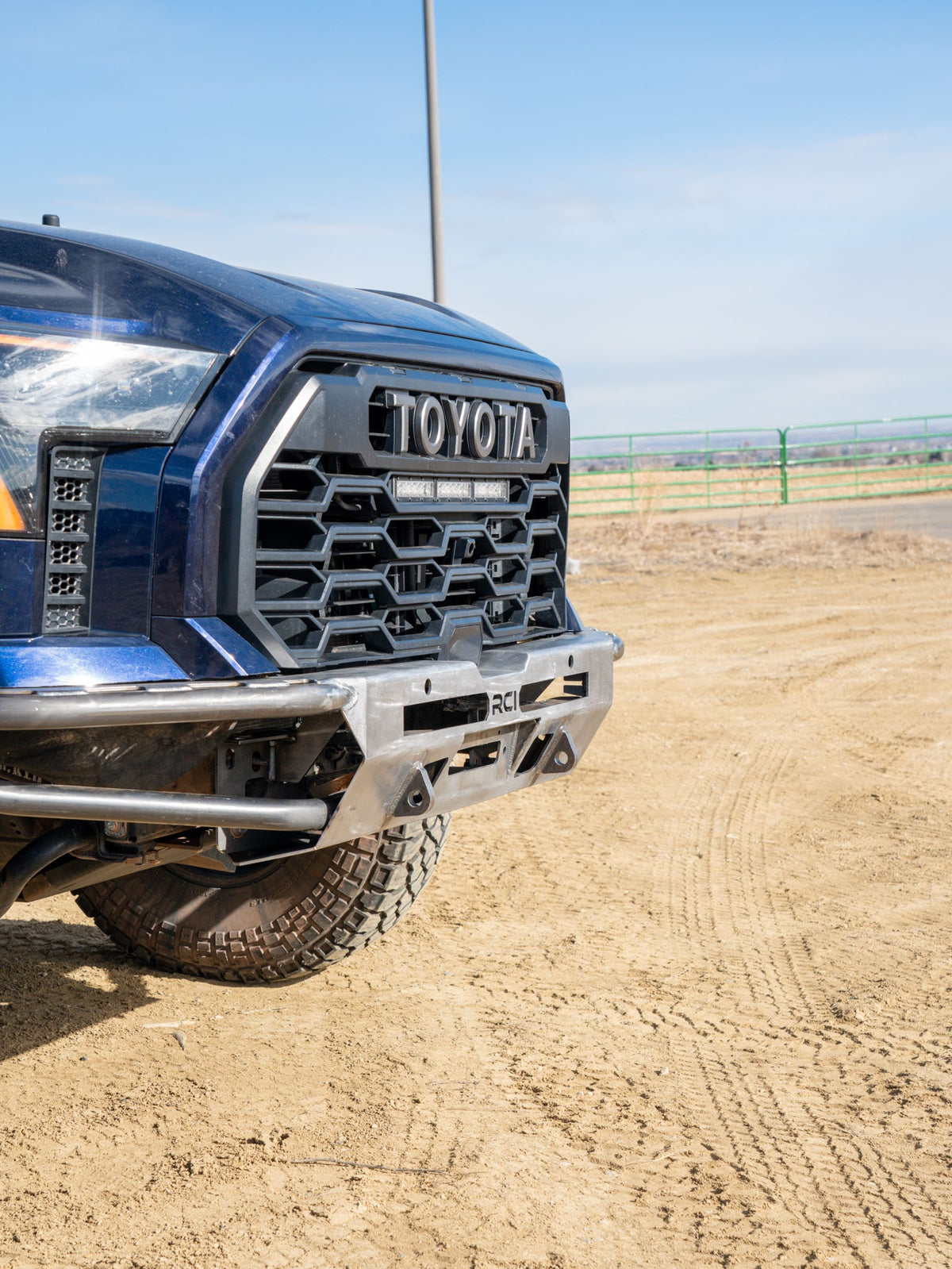 RCI Gunnison front bumper for 2022+ Toyota Tundra