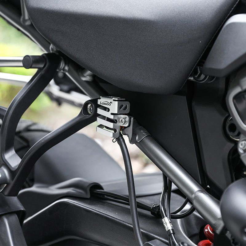 Rear Brake Fluid Reservoir Guard CZXD-10