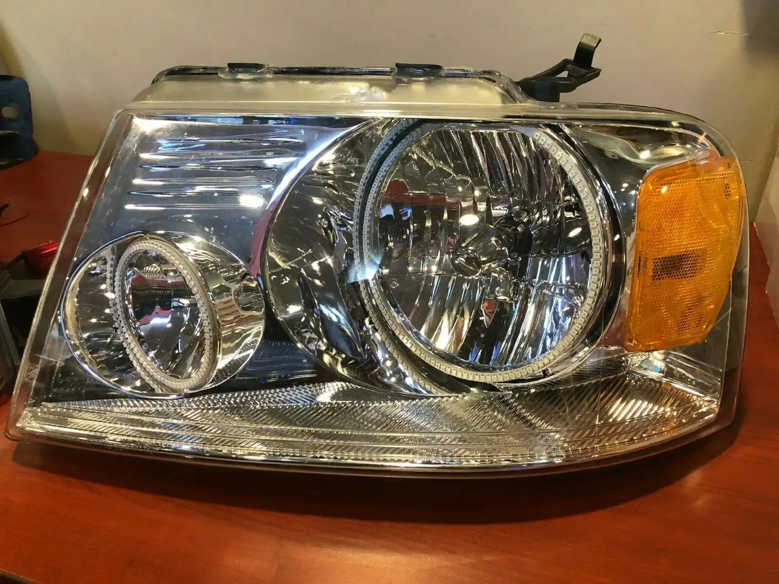 USED 2005-2008 FORD F-150 PRE-ASSEMBLED HEADLIGHTS- CHROME - AMBER 7043-005 - CLEARANCE
