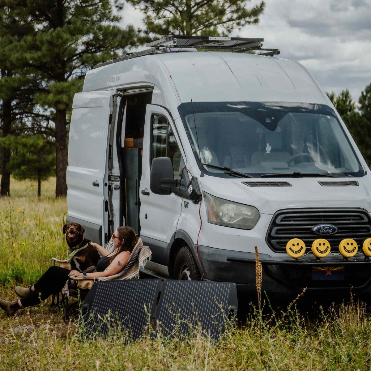 KC HiLiTES Solar Charge Hub Bundle