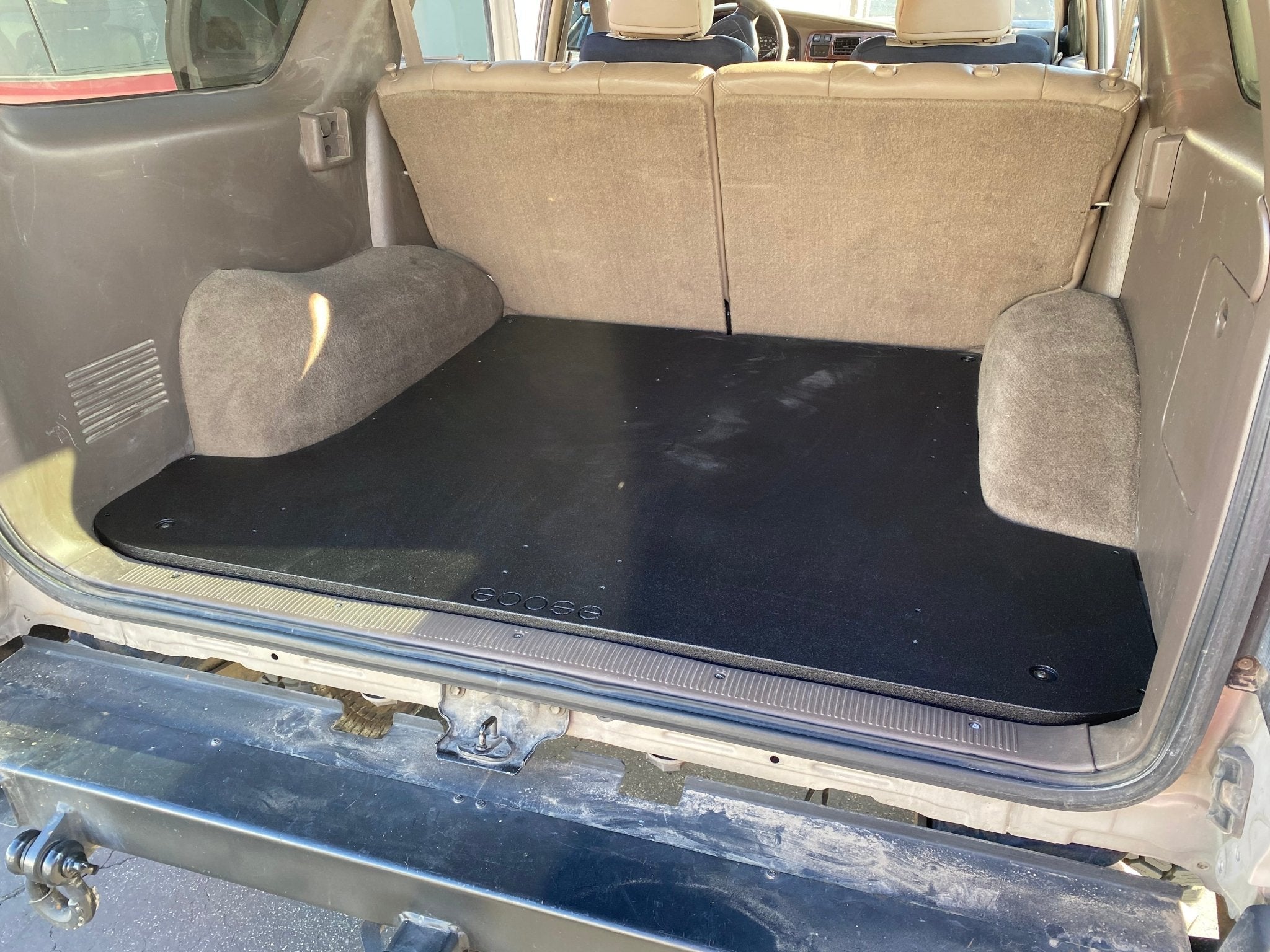 Toyota 4Runner 1995-2002 3.ª generación: sistema de placa trasera