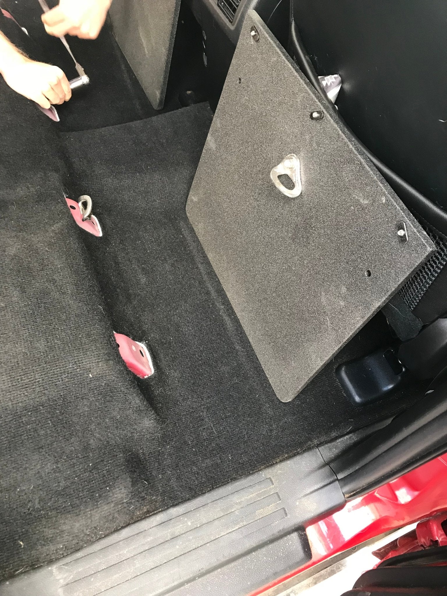 Toyota 4Runner 2010-2024 5.ª generación: sistema de placa de eliminación de asientos de la segunda fila: altura del módulo