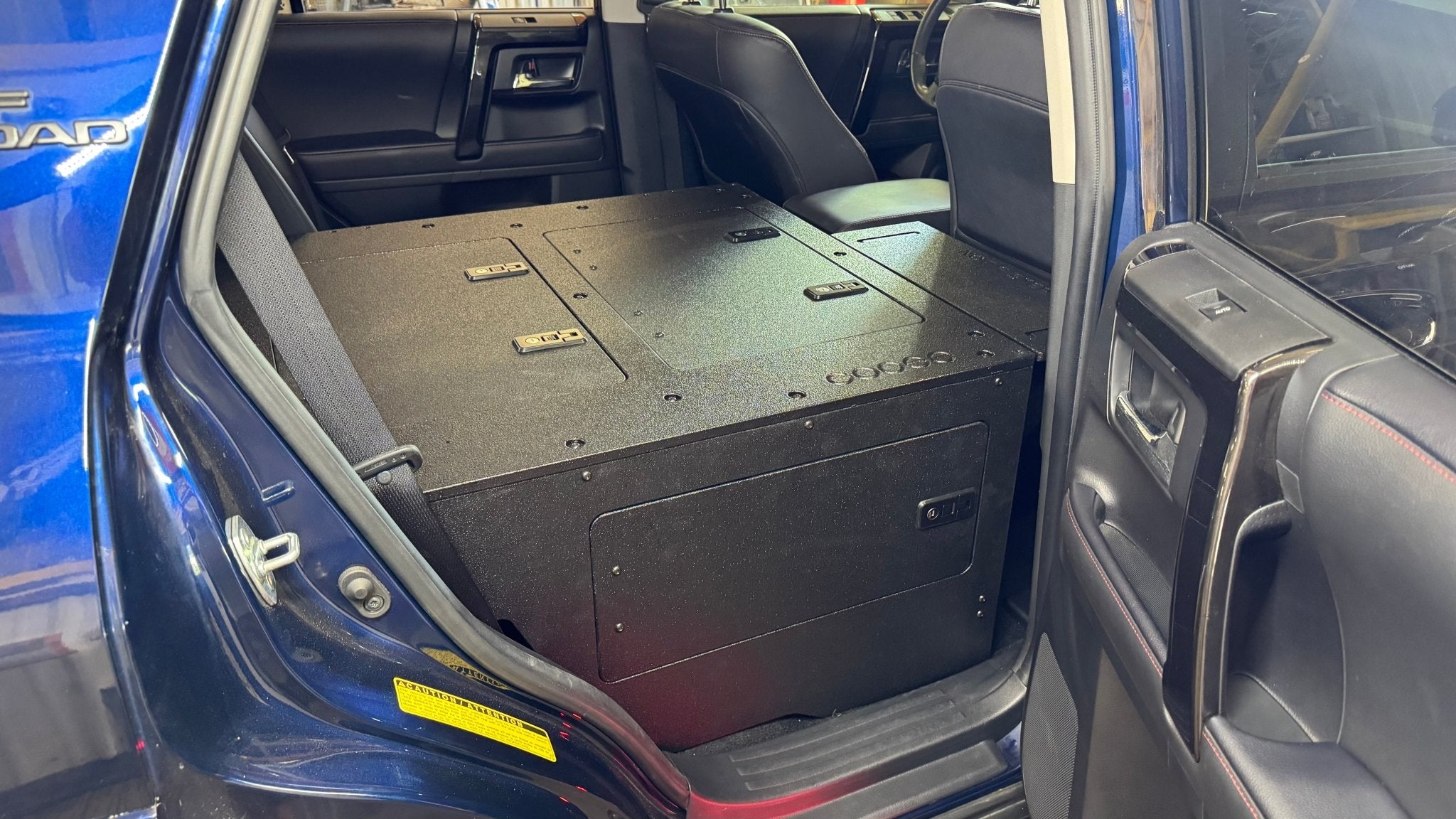 Toyota - 4Runner - 2010-Present - 5th Gen - Standard - Explore Series - Seat Delete Plate System - Second Row - V2 - 10" Module Based