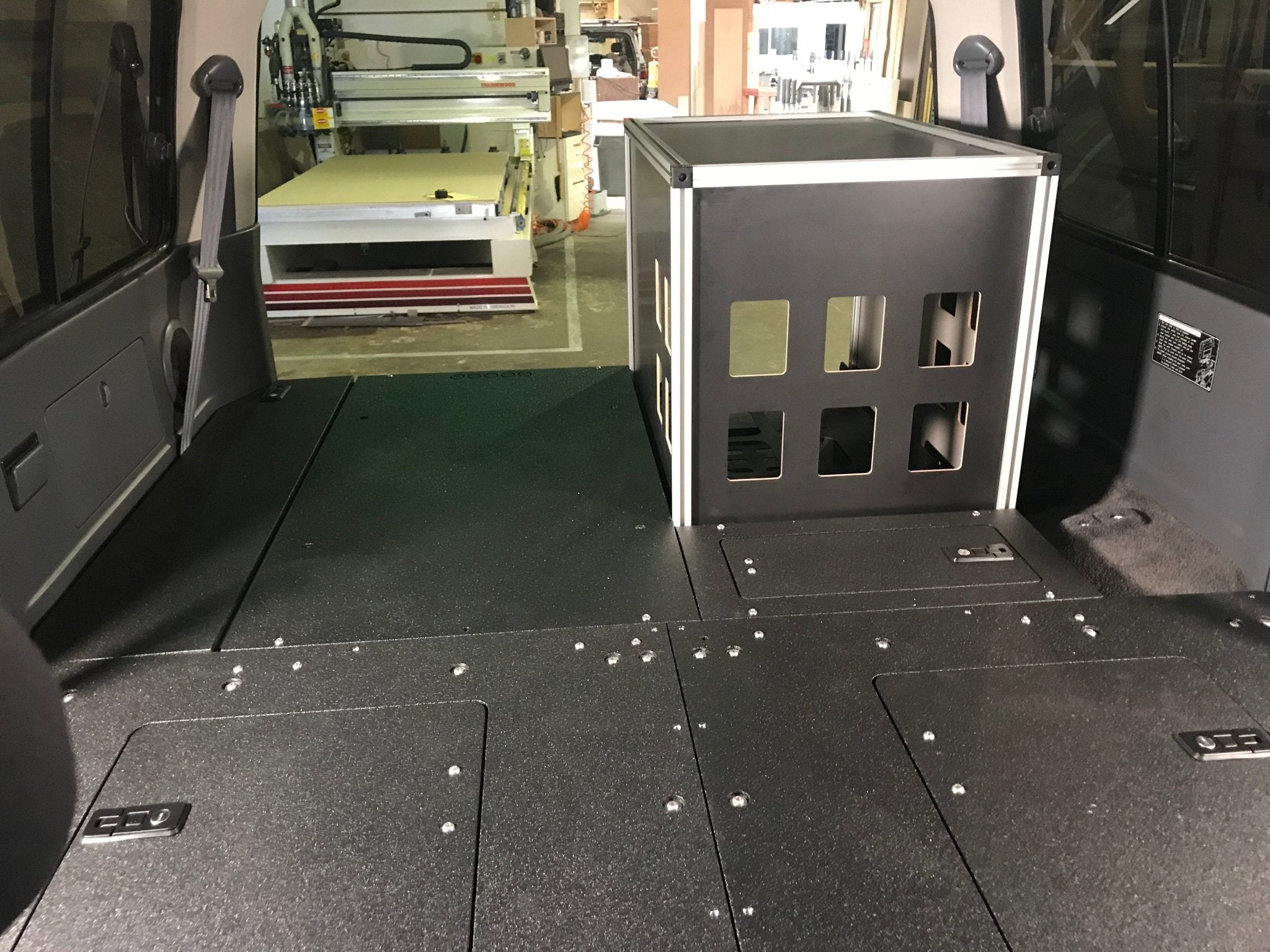 Toyota Land Cruiser 1991-1997 Serie 80 - Sistema de placa de eliminación de asientos de la segunda fila - Plataforma de altura del módulo