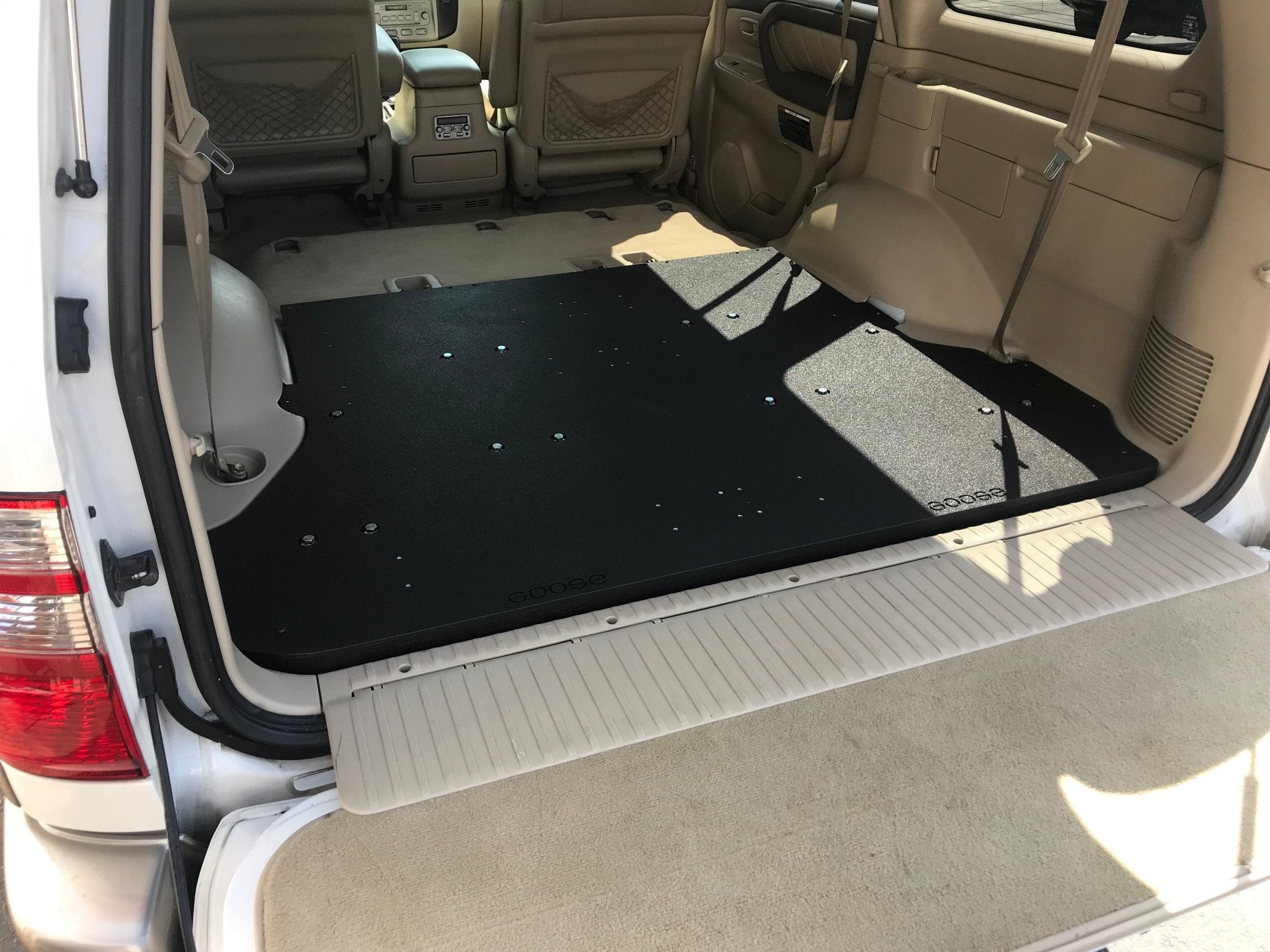 丰田陆地巡洋舰 1998-2007 100 系列 - 后板系统