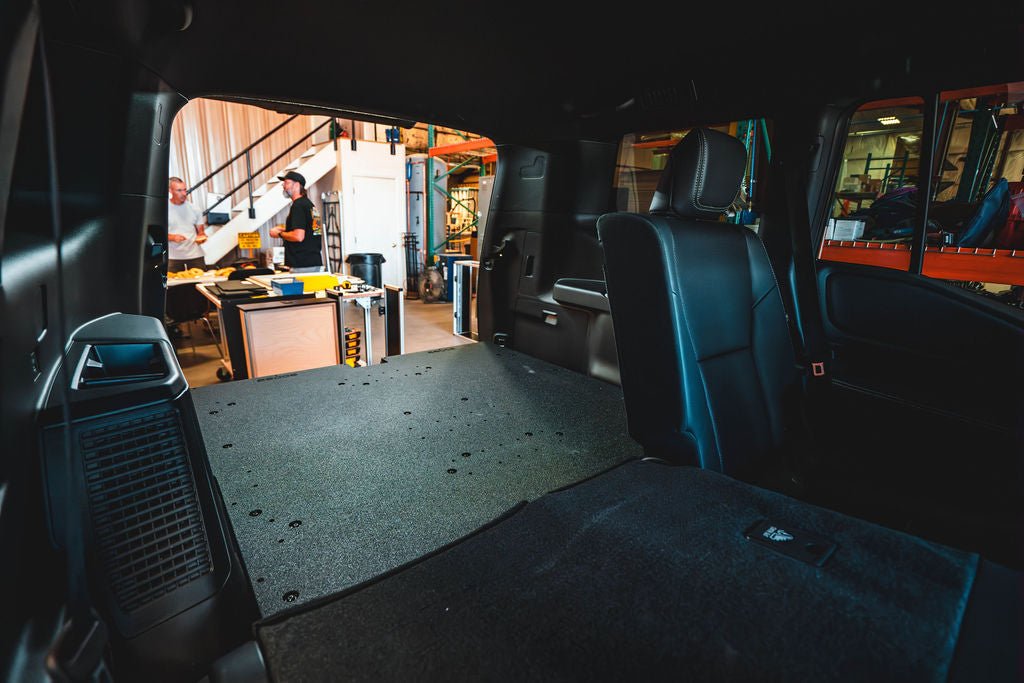 丰田 - 陆地巡洋舰 - 2024 年至今 - LC250 - 探索系列 - 后板系统